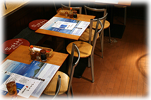 沖縄居酒屋「がちまやー」店内テーブルイメージ